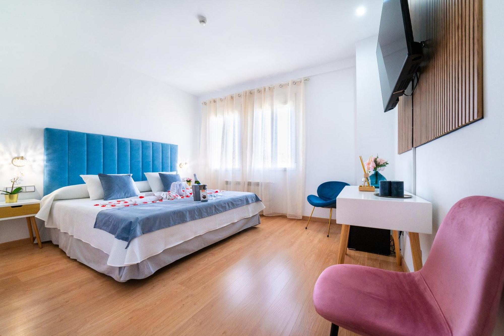 Hotel Puerta De Казорла Экстерьер фото