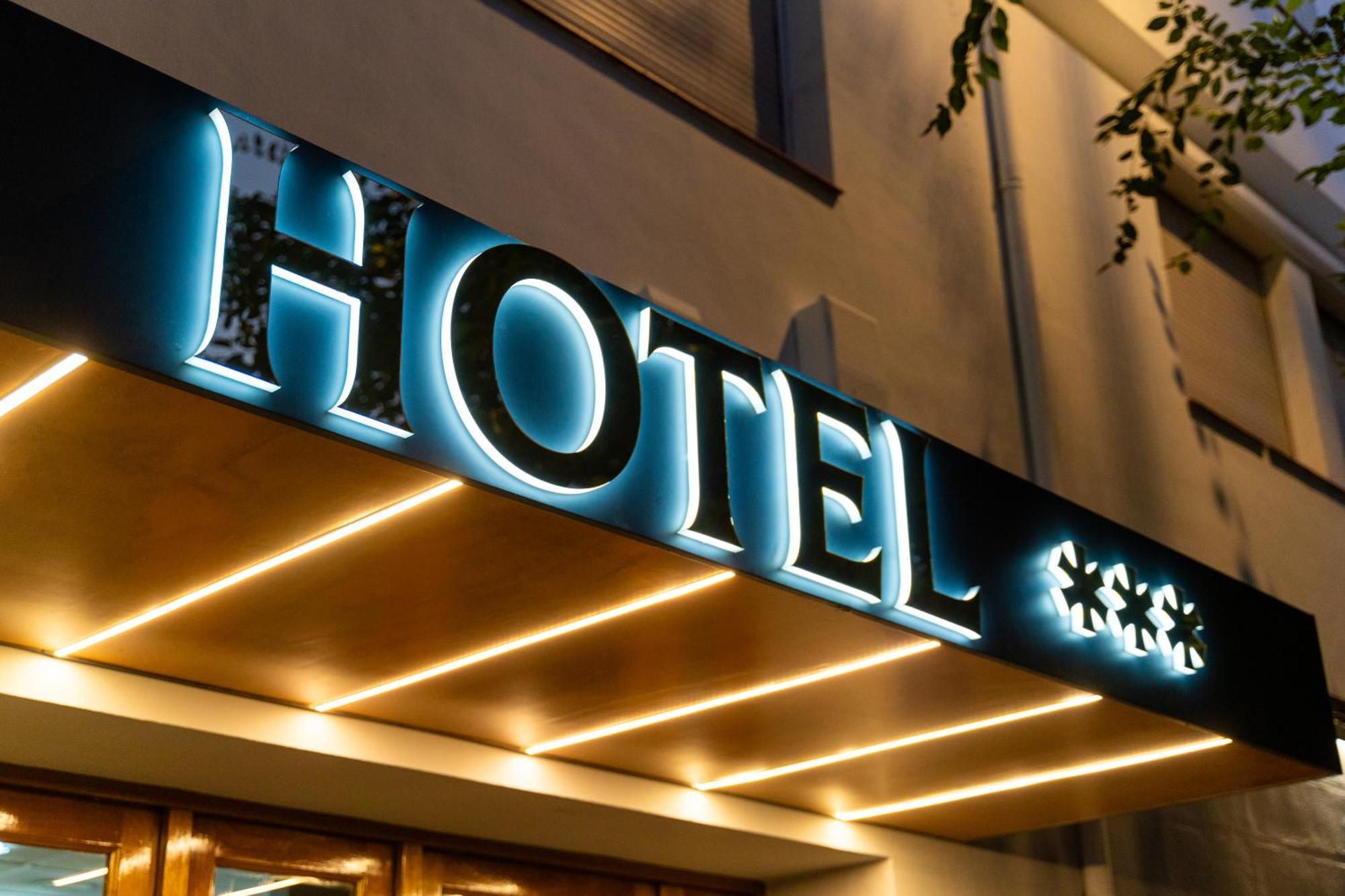 Hotel Puerta De Казорла Экстерьер фото