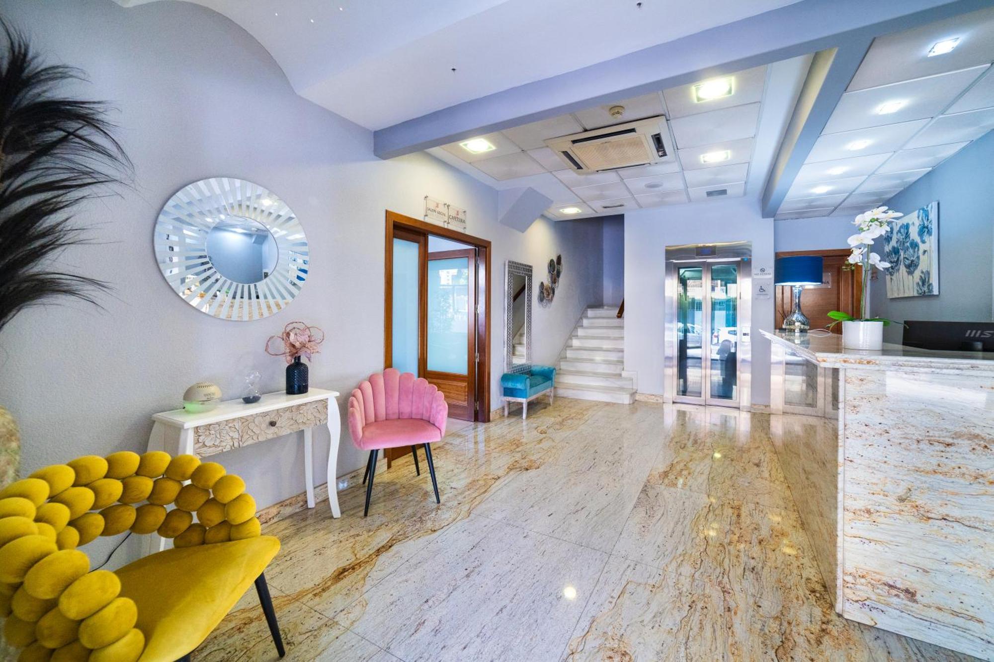 Hotel Puerta De Казорла Экстерьер фото