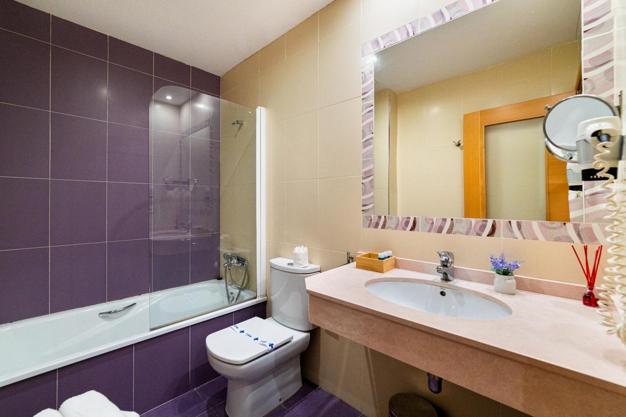 Hotel Puerta De Казорла Экстерьер фото